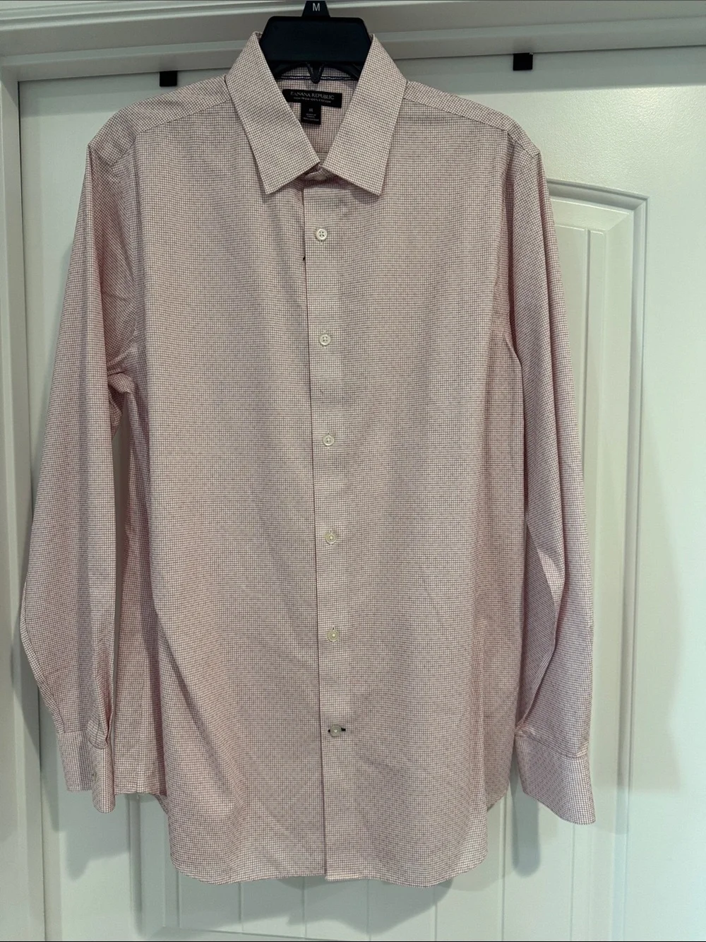 Banana Republic Men's Light Pink Micro-Print Dress Shirt